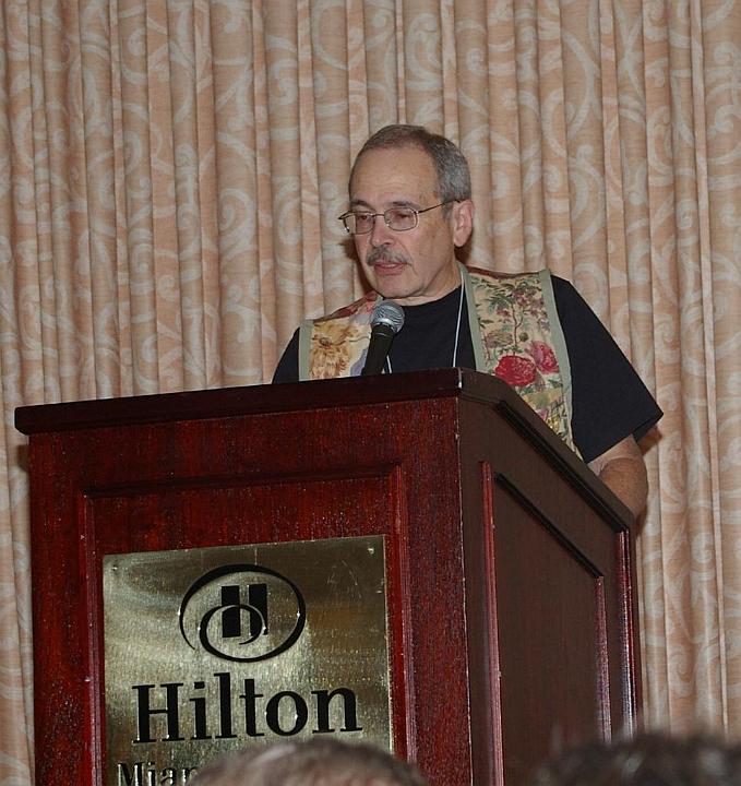 Paul Susi at podiumRM